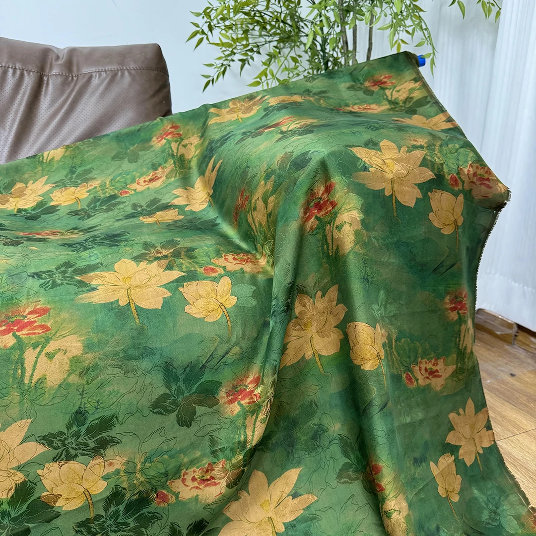 〖仲夏青荷〗提花缎花萝红云纱110门幅26姆米左右 桑蚕丝面料布料