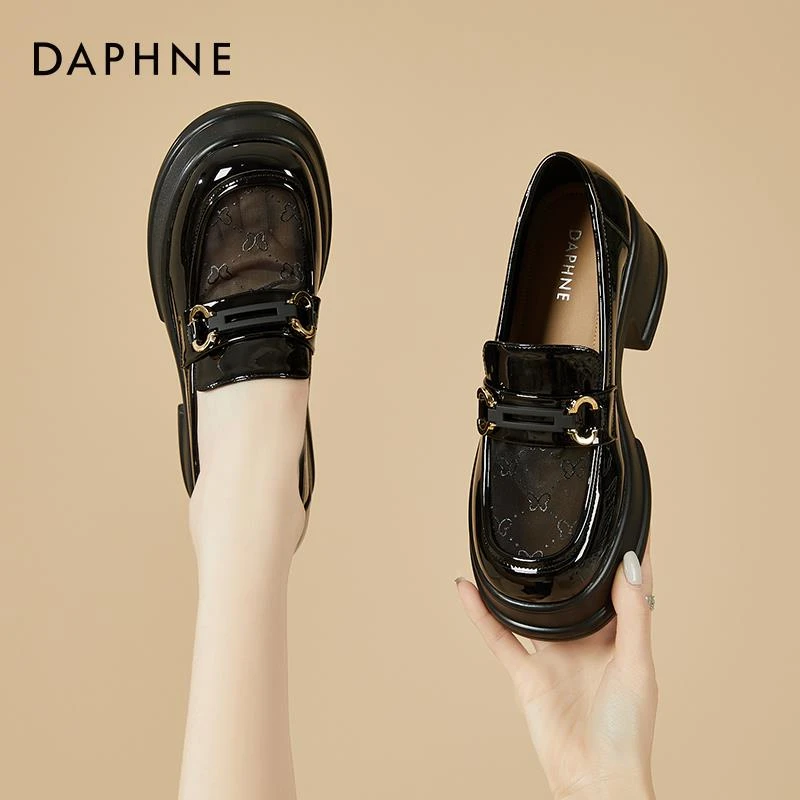 达芙妮官方正品女鞋网纱乐福鞋2025新款轻奢小众松糕透气JK小皮鞋