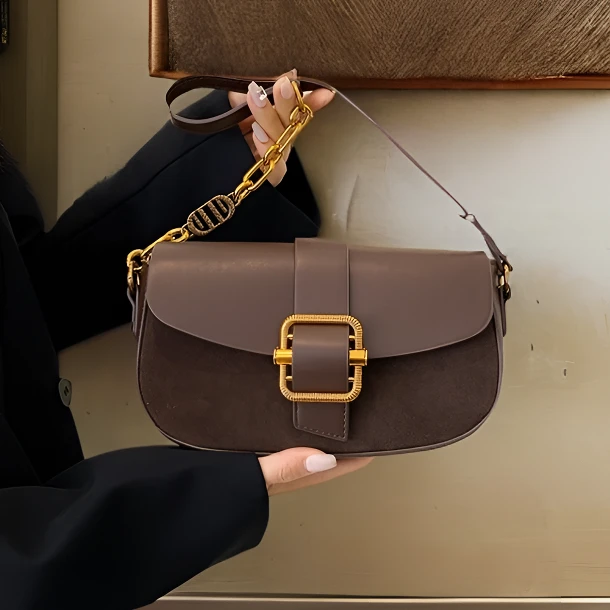 【雅丹马鞍包】2024新款秋冬百搭翻毛皮单肩斜跨包复古质感女包