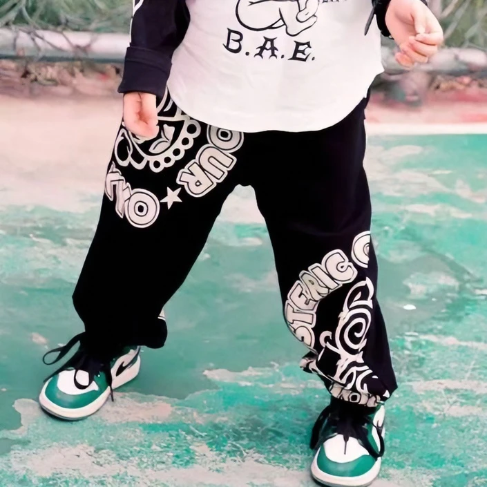 *2003【错位印花】宽松时尚儿童九分裤