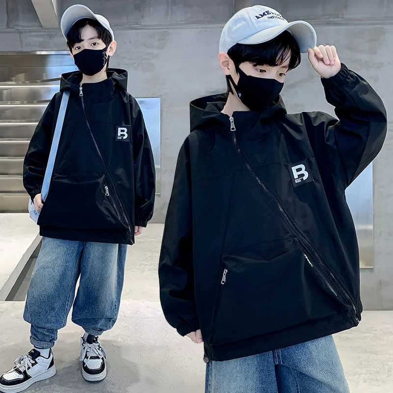 男童春装外套2025新款儿童外衣中大童6-12岁帅气男孩冲锋衣洋气潮