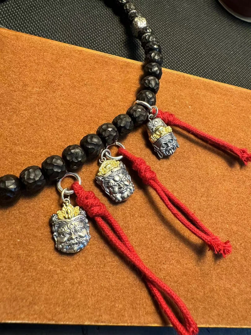 925银银制品 s925纯银侧挂，可以配8-12的珠串