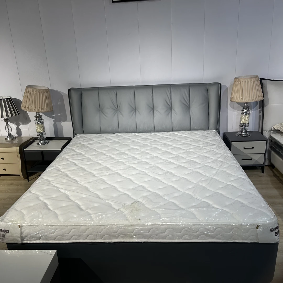 现代简约轻奢款实木科技布艺床双人床婚床主卧床轻奢大软包床R213