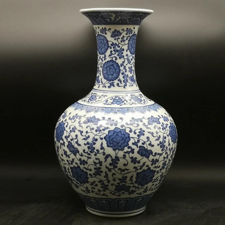 清乾隆青花缠枝莲纹赏瓶古董瓷器中式客厅博物架装饰古风花瓶摆件