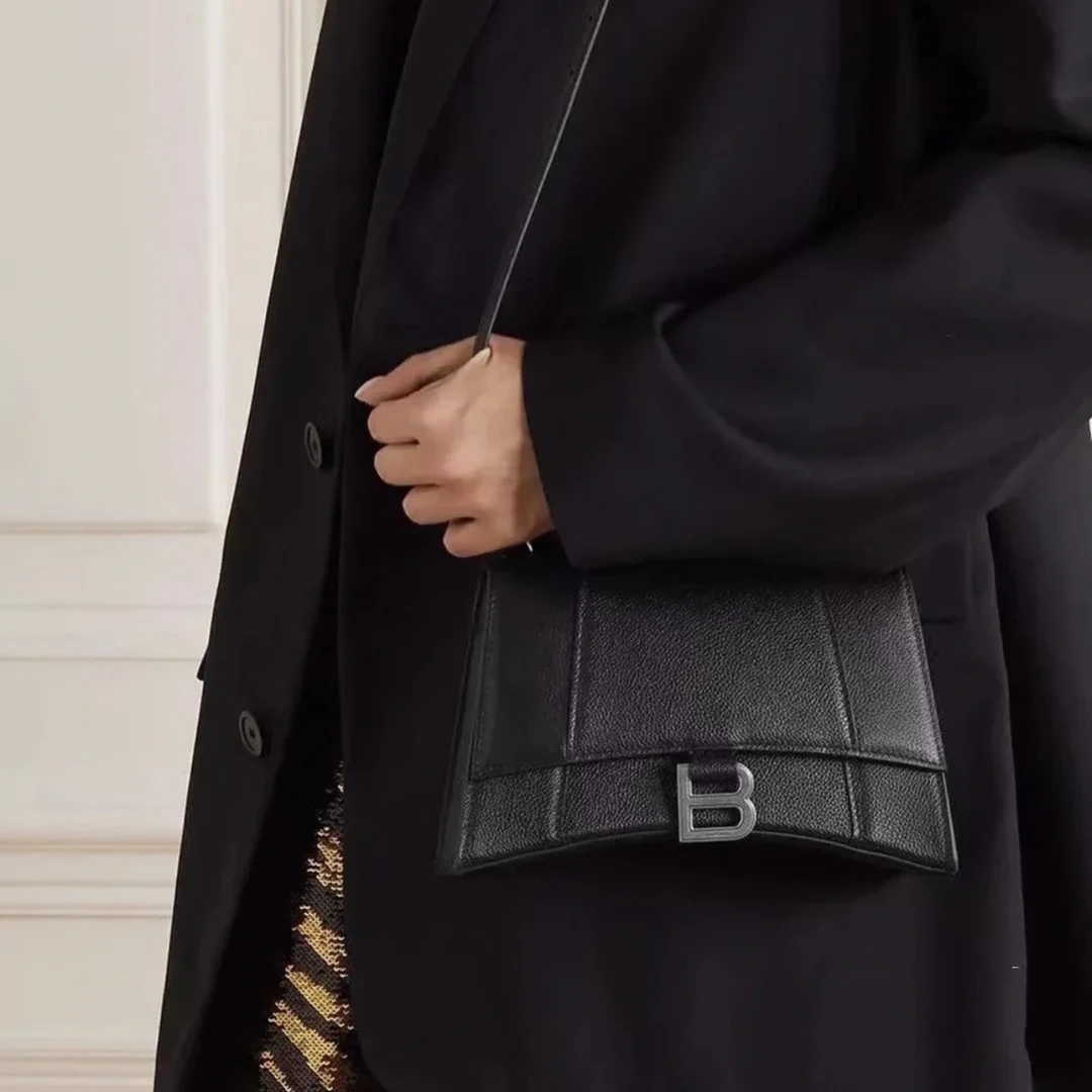 95新 Balenciaga/巴黎世家 只盒/巴黎世家downtown xs woc斜挎包