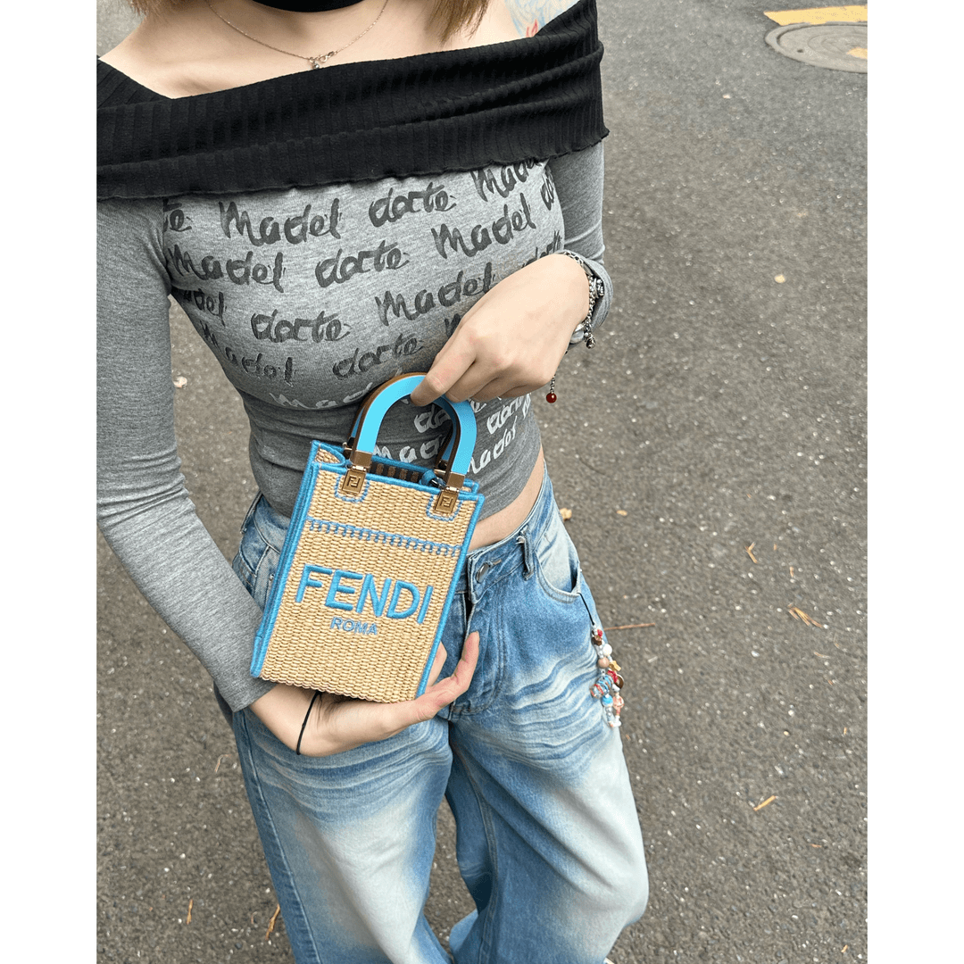 95新 FENDI/芬迪 只盒/Fendi蓝色编织小号sunshine琴谱斜挎包