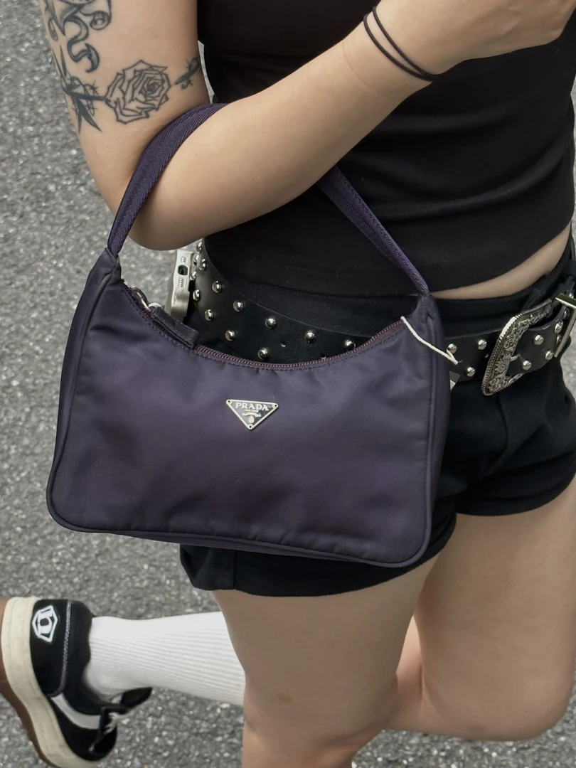 95新 Prada/普拉达 只盒/Prada暗夜紫中古hobo腋下包
