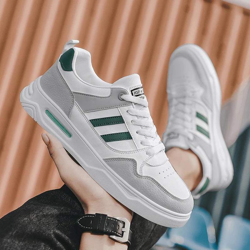 男鞋春季2024新款青少年平底休闲鞋皮面防水百搭软底运动小白板鞋