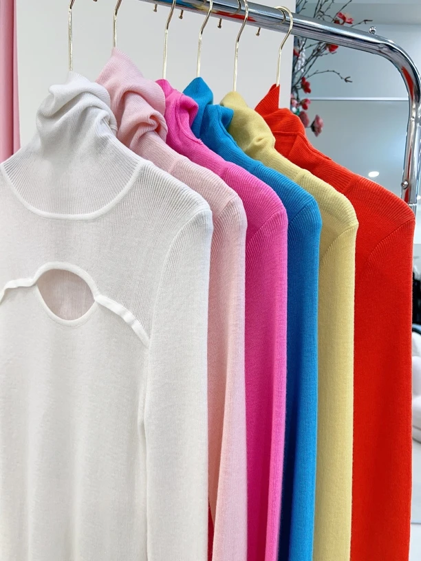 高领镂空针织衫女秋冬新款内搭毛衣心机打底衫设计感上衣