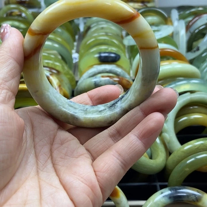 蛇纹石玉手镯未镶嵌嗯****