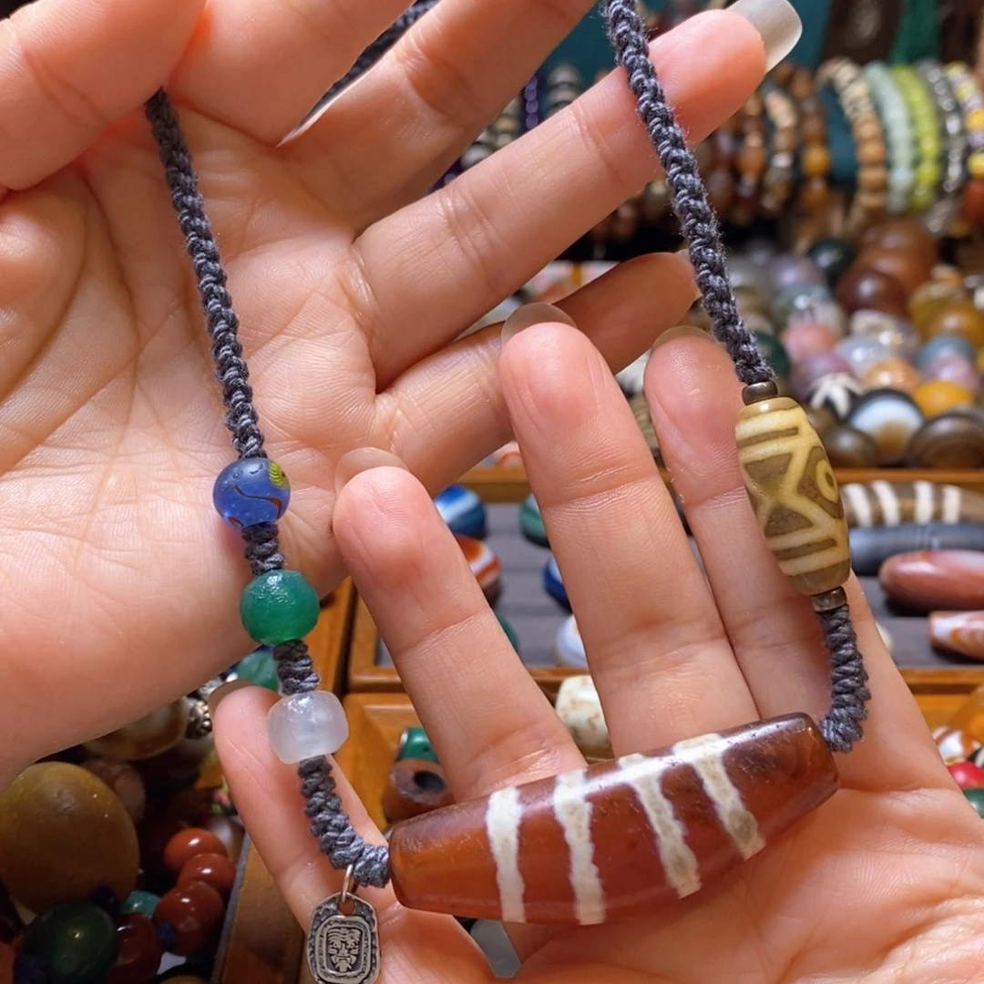 玛瑙/玉髓颈饰未镶嵌