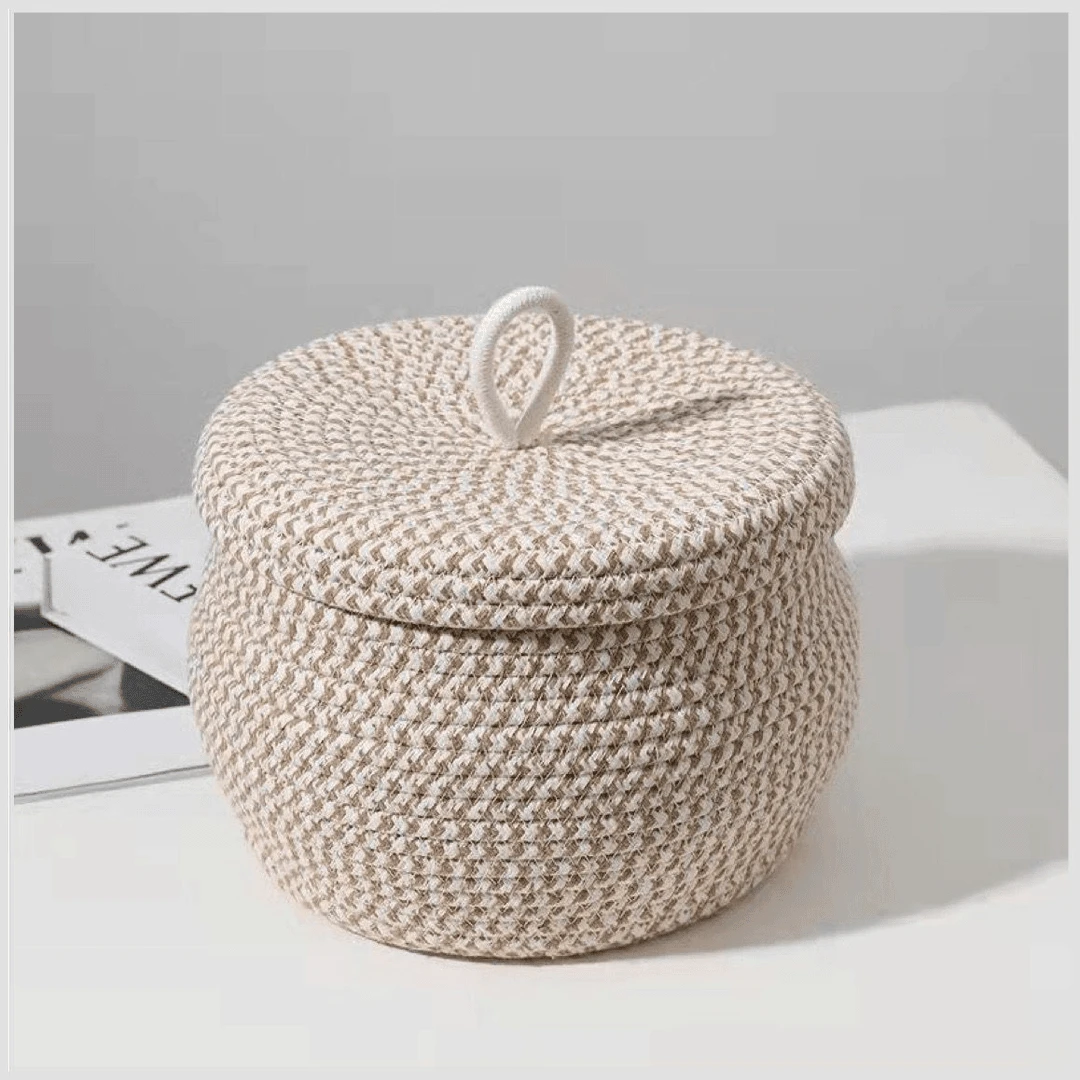 北欧卡布奇诺棉绳圆形编织收纳筐带盖收纳桶收纳筐手工编织筐A685