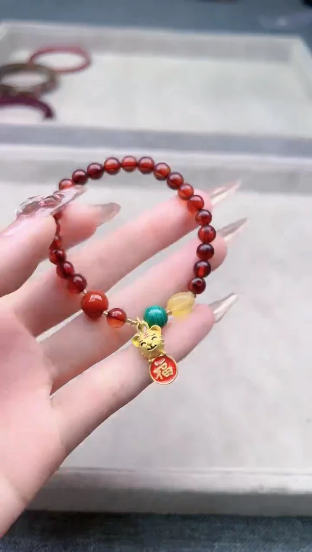 【闪购商品】血珀手链未镶嵌多样性发拍一发一