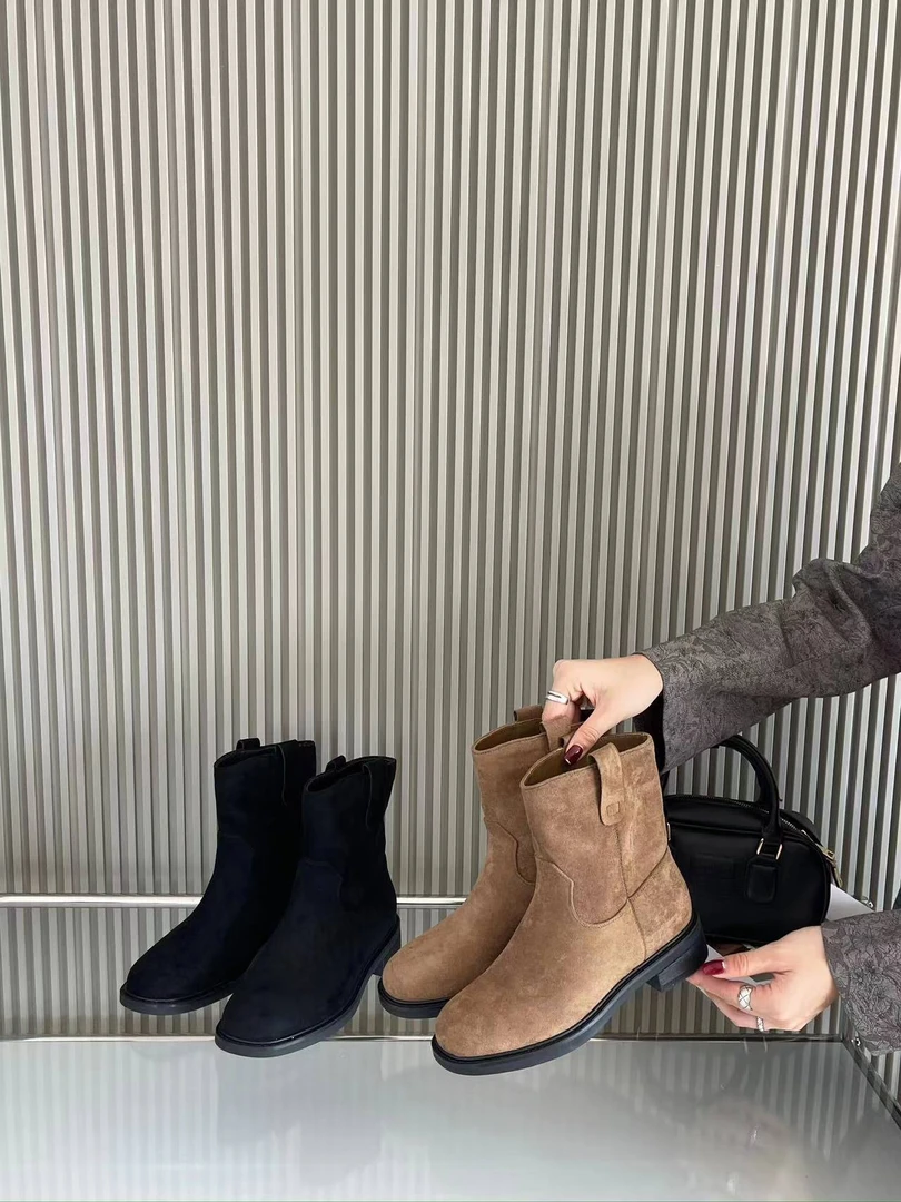 【鞋爱】8392女士欧版加绒小裸靴洋气百搭款