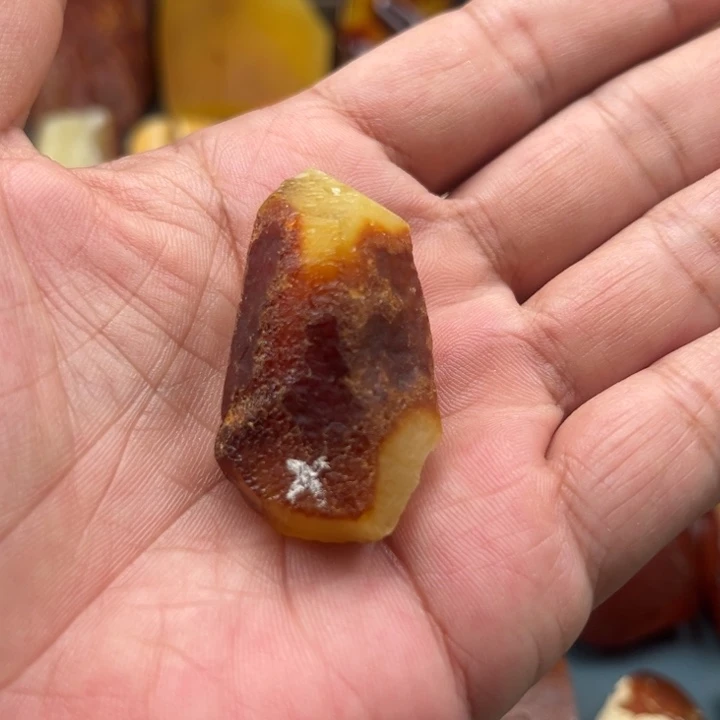 定制琥珀未镶嵌天然蜜蜡原石