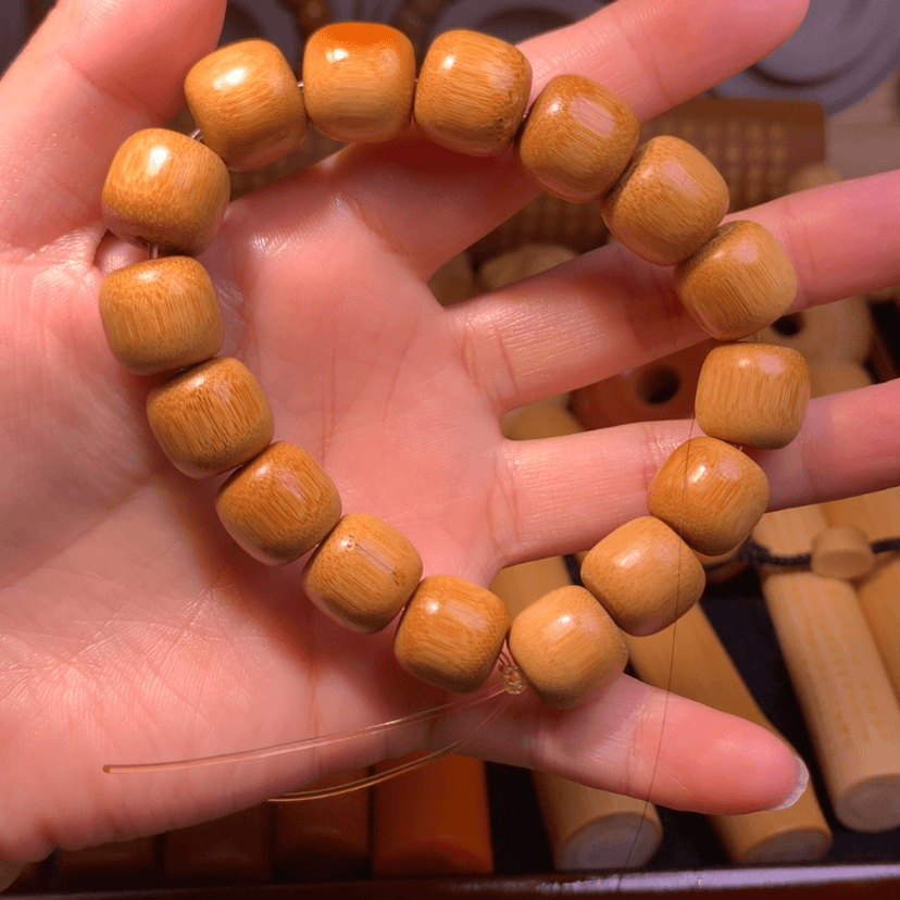 【闪购商品】蜡****、金丝竹手串