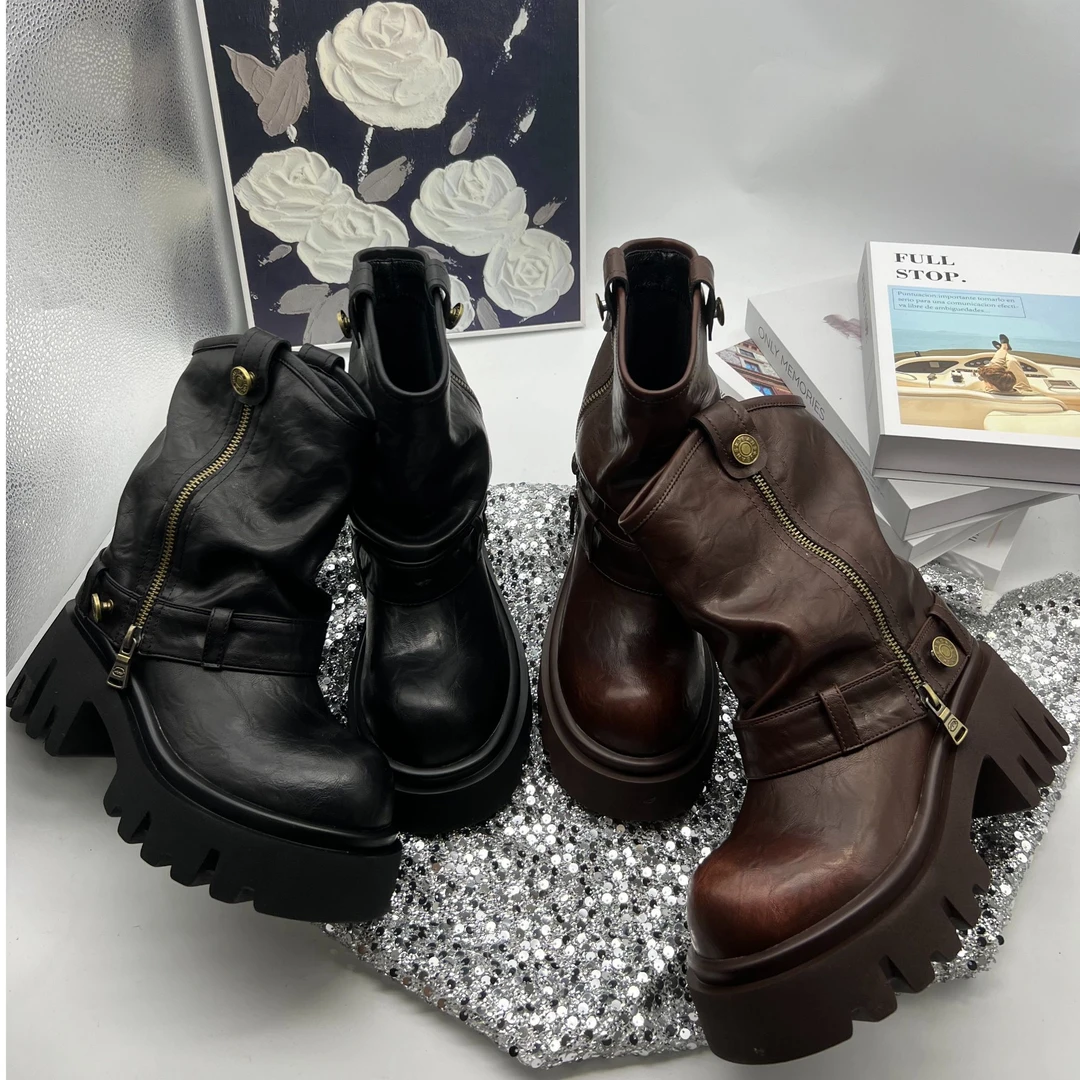 秋季新款时尚百搭短筒靴洋气潮流粗跟厚底小个子显高英伦风短筒靴