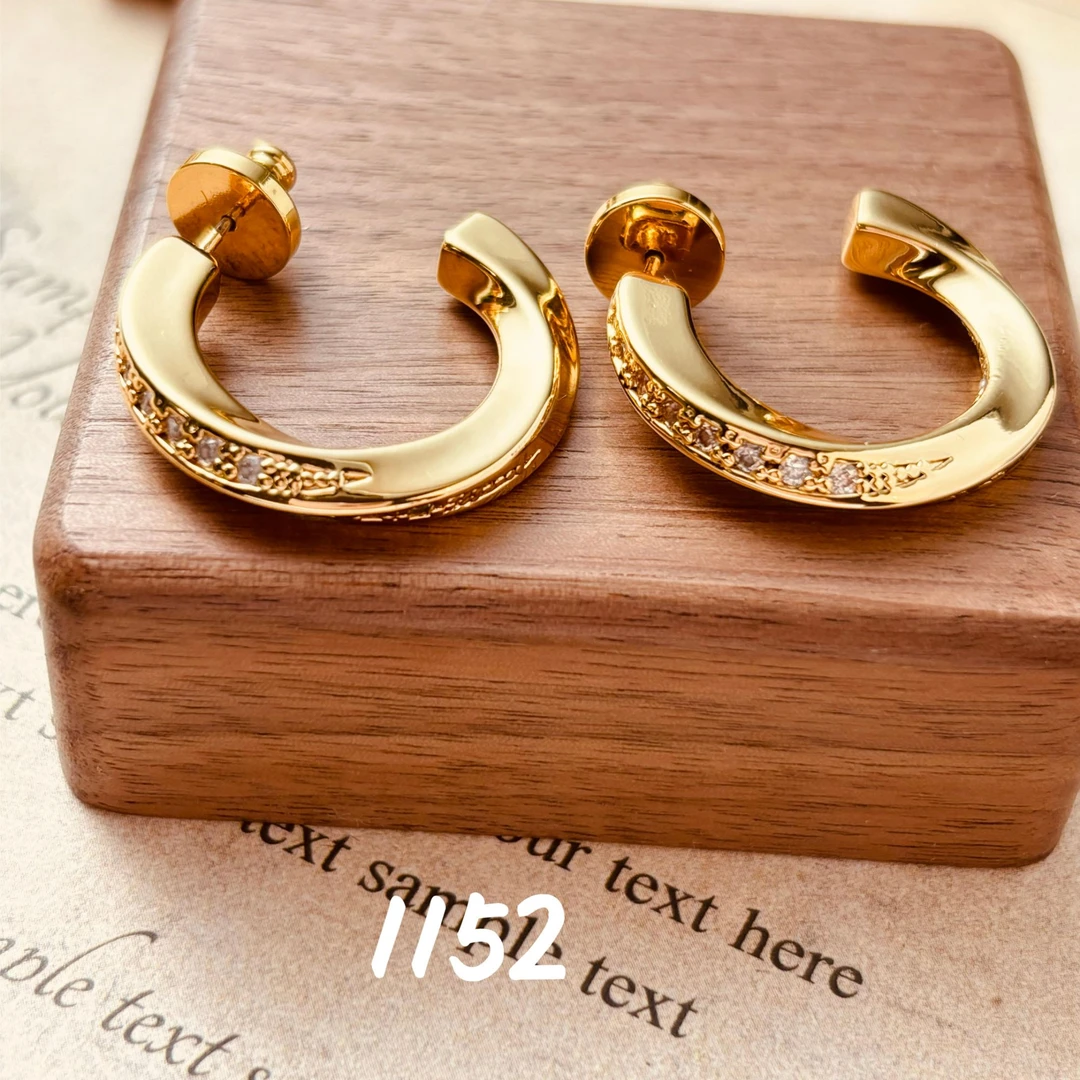 铜合金耳饰 时尚精致百搭个性高端925银针耳饰~1152