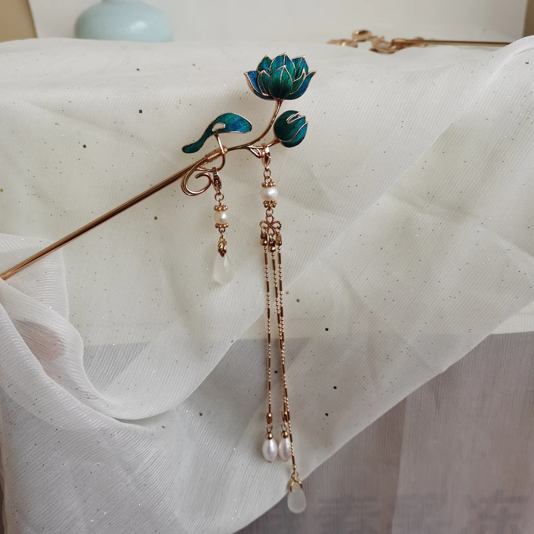 铜合金发饰 仿点翠荷花流苏步摇发簪
