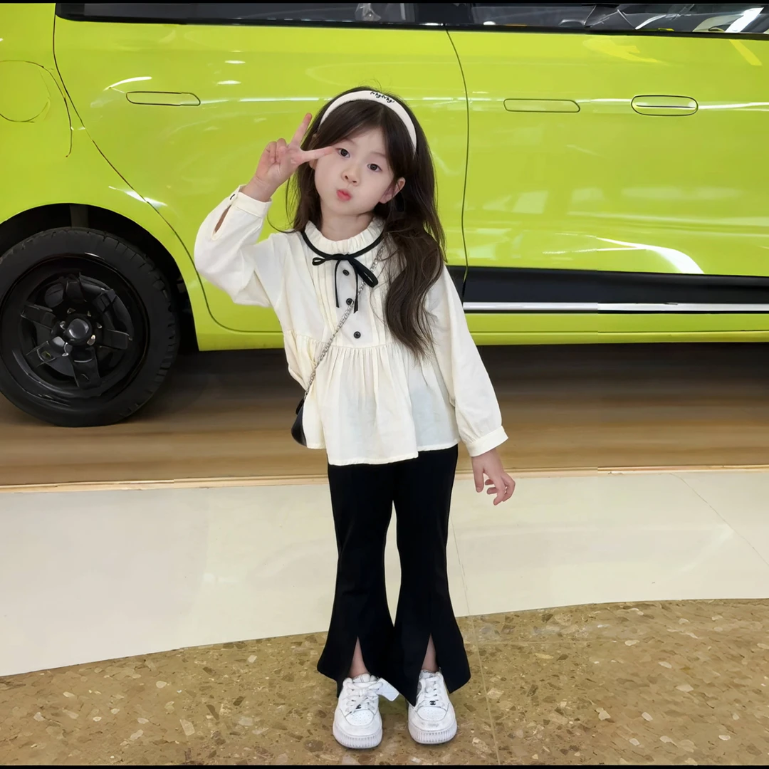2024秋季新款儿童韩版百搭休闲衬衣时尚纯色上衣+黑色微喇裤子