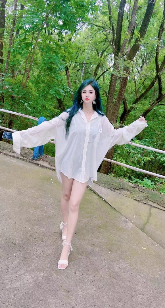 精选女装备注编码下单网红洋气炸街女装