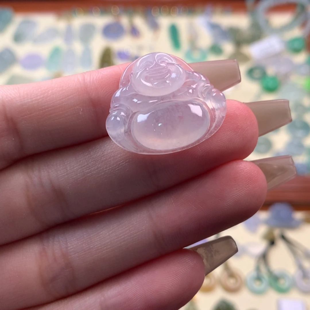 翡翠颈饰未镶嵌佛公