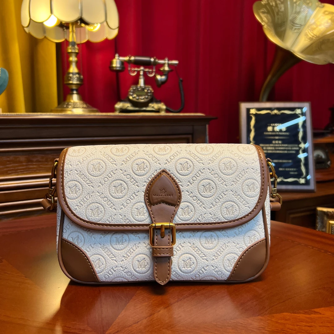 M35【巴黎邂逅】时尚设计师款气质女神单肩斜挎包