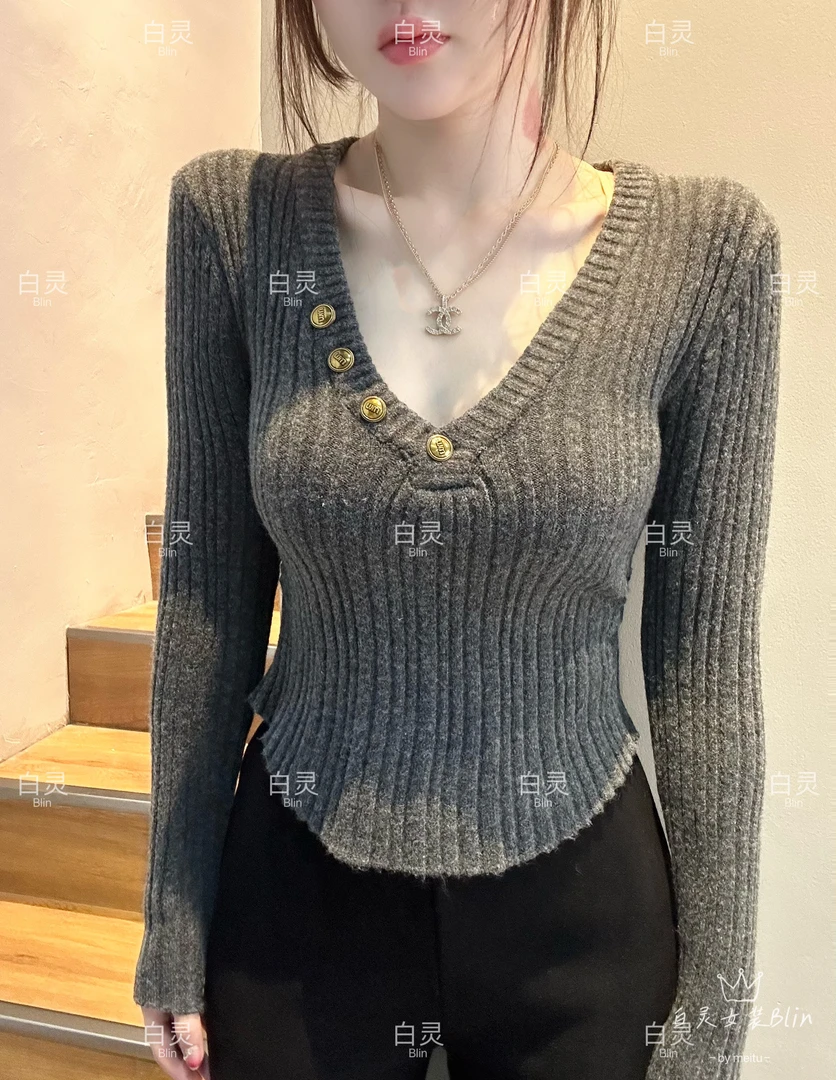 1（3041）秋冬显瘦V领针织衫女外穿加厚保暖上衣