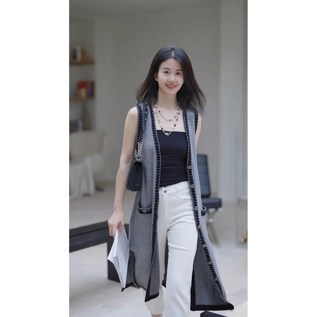 ulight【松弛型装】钩花撞色长款马甲