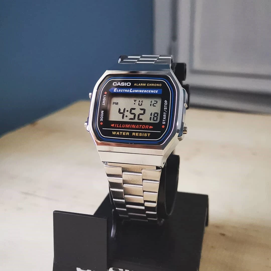 未拆封 Casio/卡西欧 手表男复古小方块学生电子表A168WA-1DF