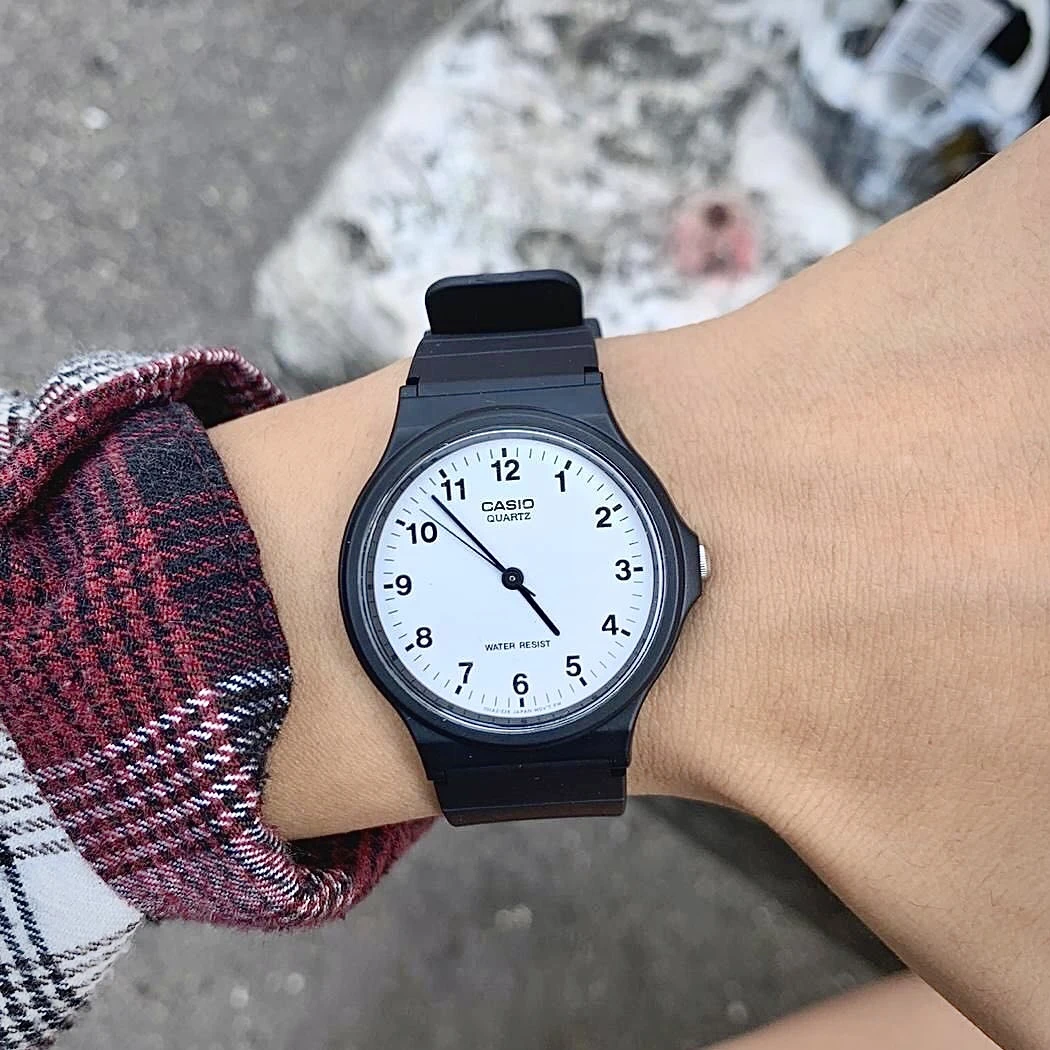 全新未使用 Casio/卡西欧 学生考试考研考公静音指针手表MQ-24-7B