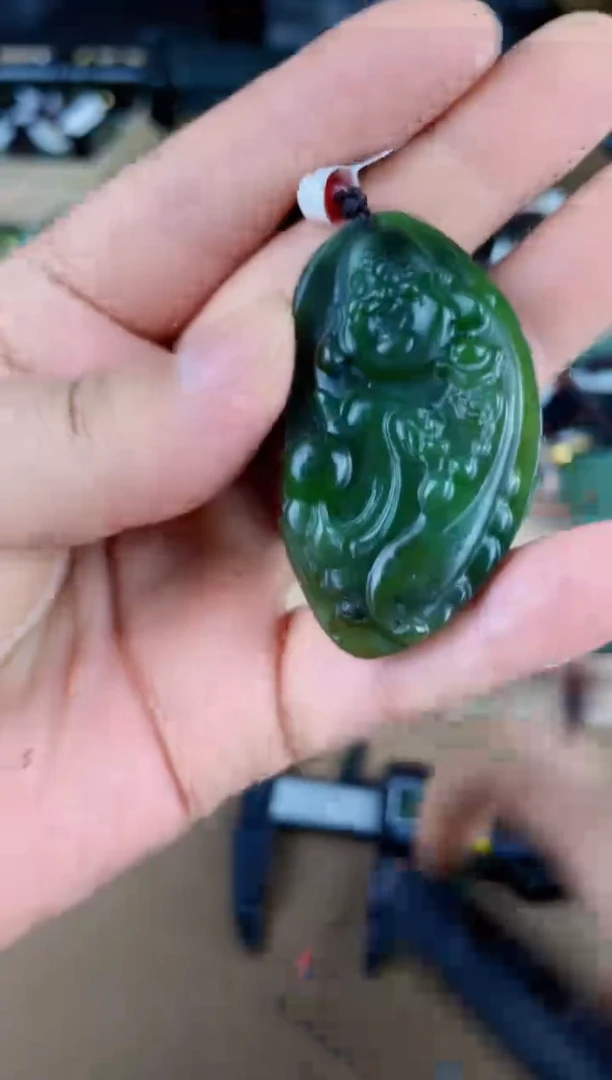 【闪购商品】和田玉挂件未镶嵌拍一发一，多样性发货！