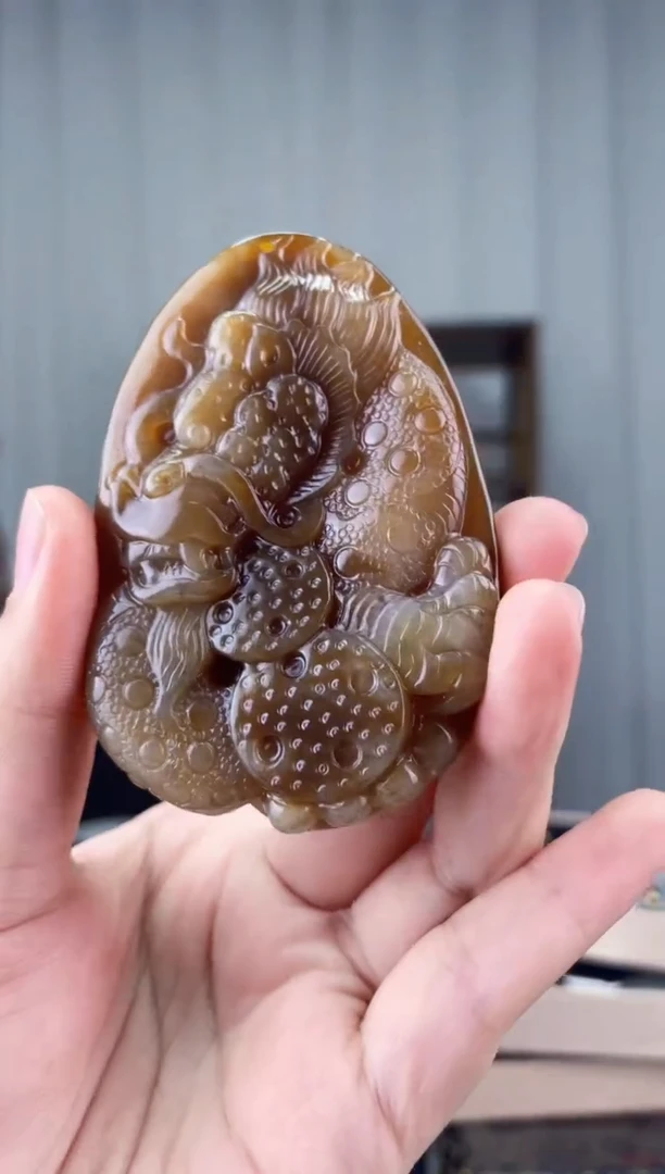 【闪购商品】和田玉挂件未镶嵌拍一发一，多样性发货！