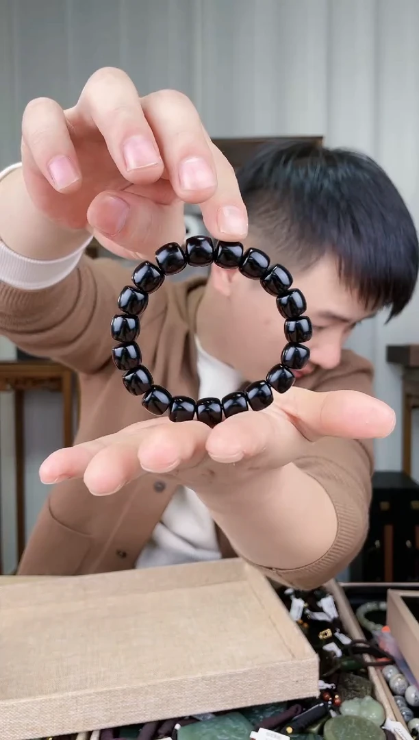 【闪购商品】和田玉挂件未镶嵌拍一发一，多样性发货！