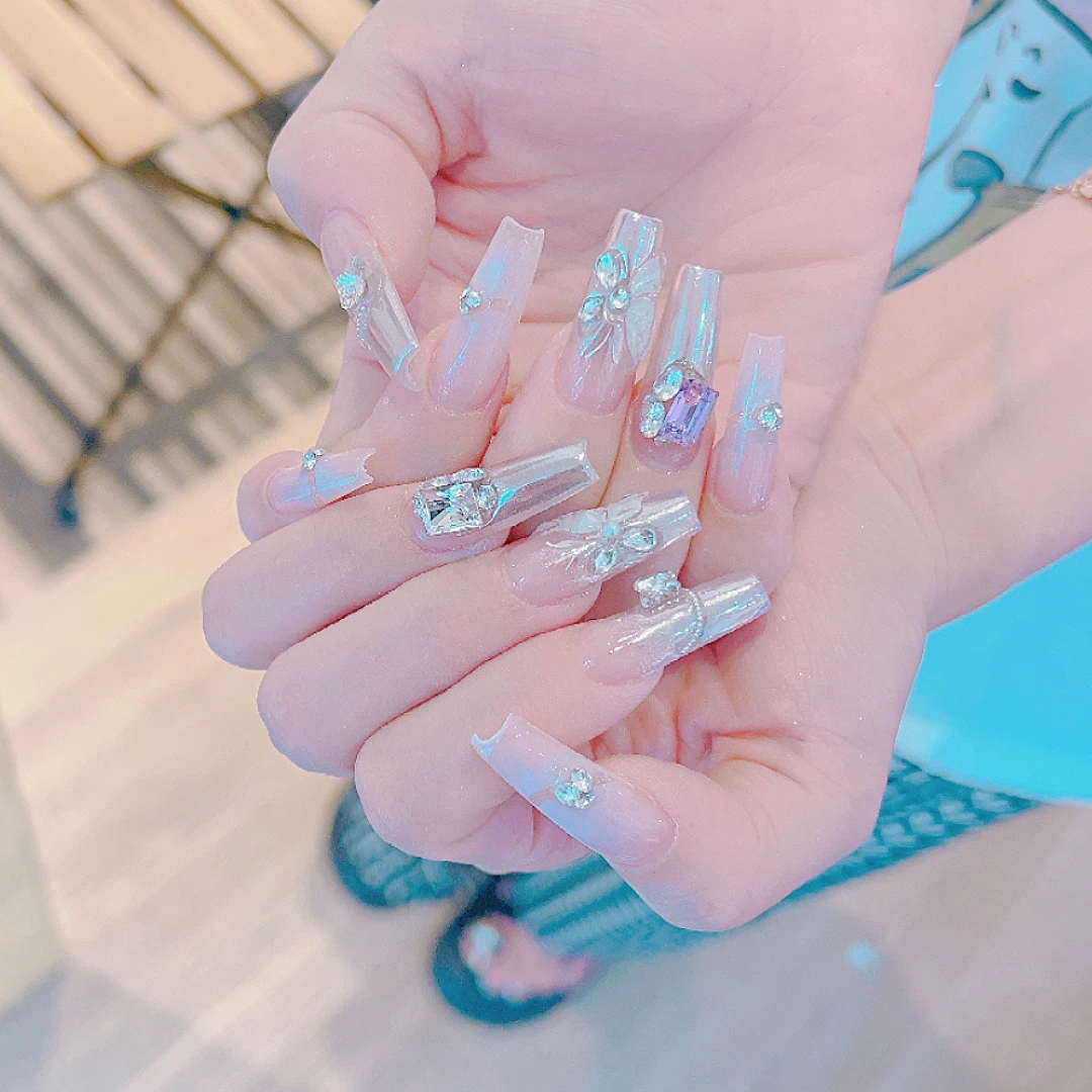【开播浮力】雪媚娘半面纱 大颗粒居多 超闪 纯水晶料 diy 美甲钻混