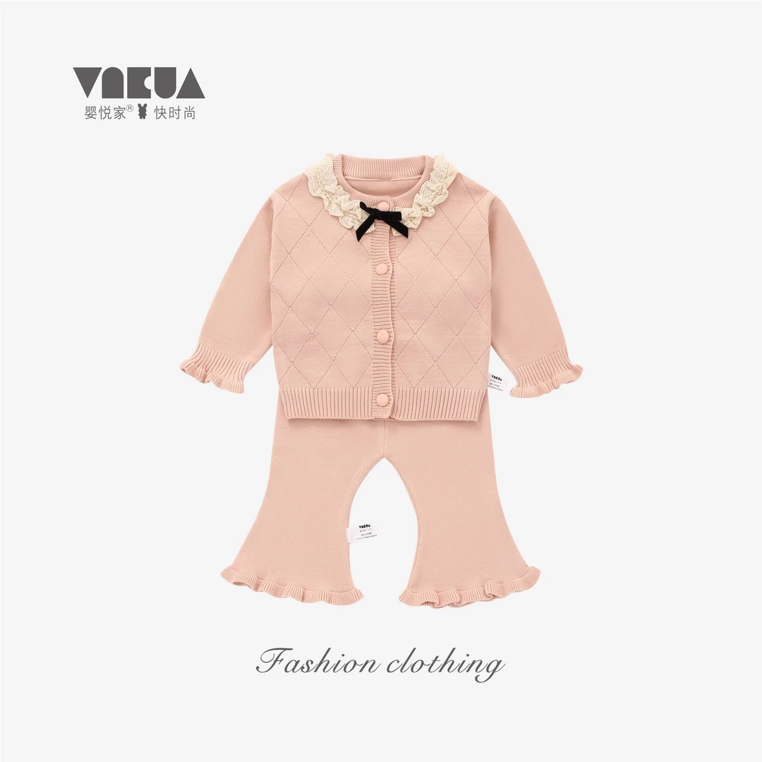 婴悦家春秋款女宝宝时尚圆领女童针织毛衣小香风开胸套装 93049