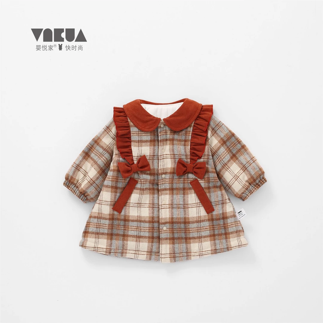 婴悦家时尚婴儿复古港风格裙加绒保暖洋气外套1200克 86717