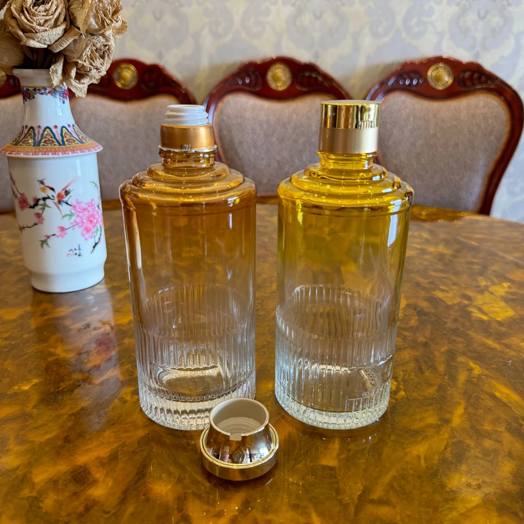 高端玻璃加厚渐变色空酒瓶子按压封口密封500ml泡酒壶带一次性盖