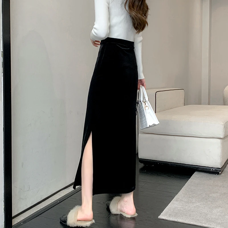 金丝绒半身裙秋冬黑色侧开叉气质百搭时尚高腰长裙显瘦包臀裙子