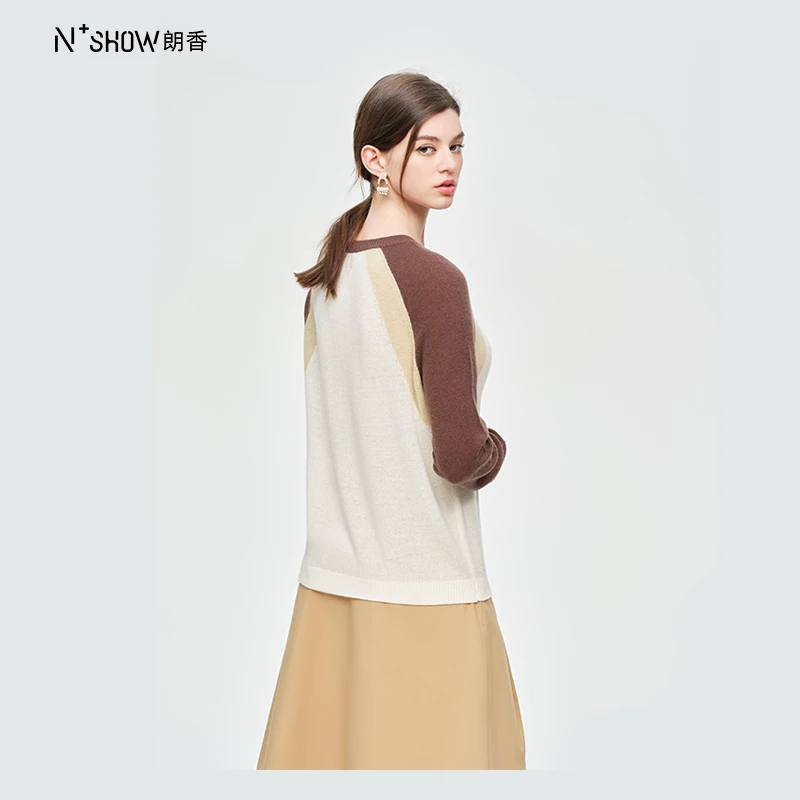 NOWSHOW朗香春季新品三色拼接立体图案毛衣241036