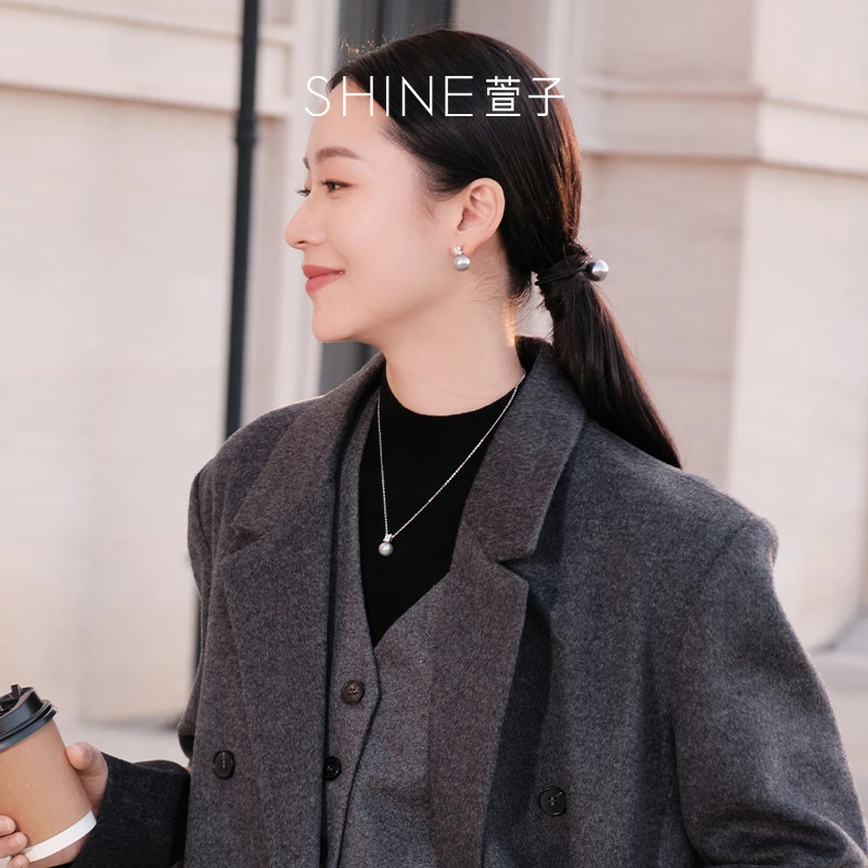 萱子 链子925银合成锆石 精致高级感灰色强光银质项链