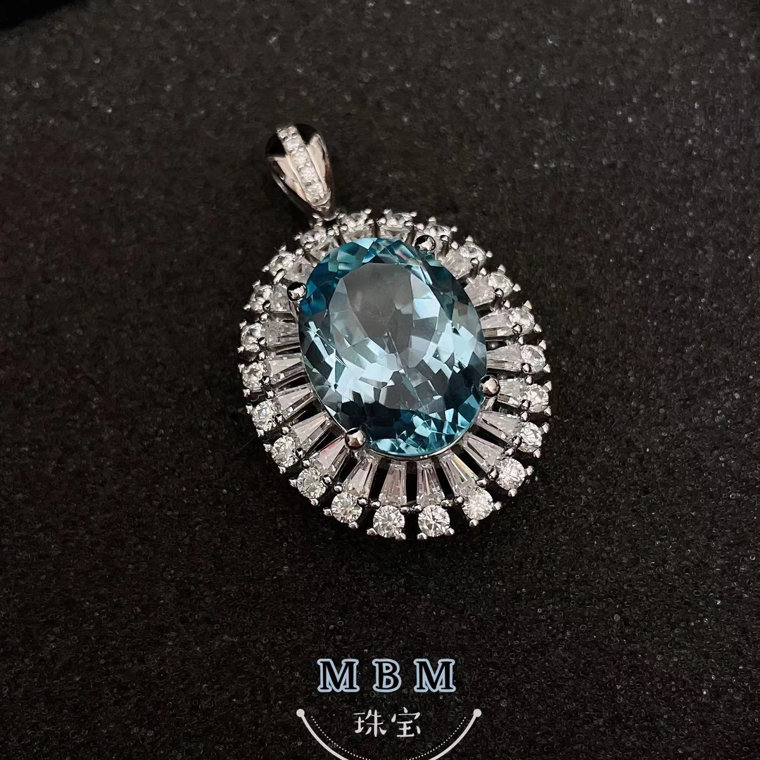 15.02克拉天然天空蓝托帕石吊坠轻奢时尚气质925银镶