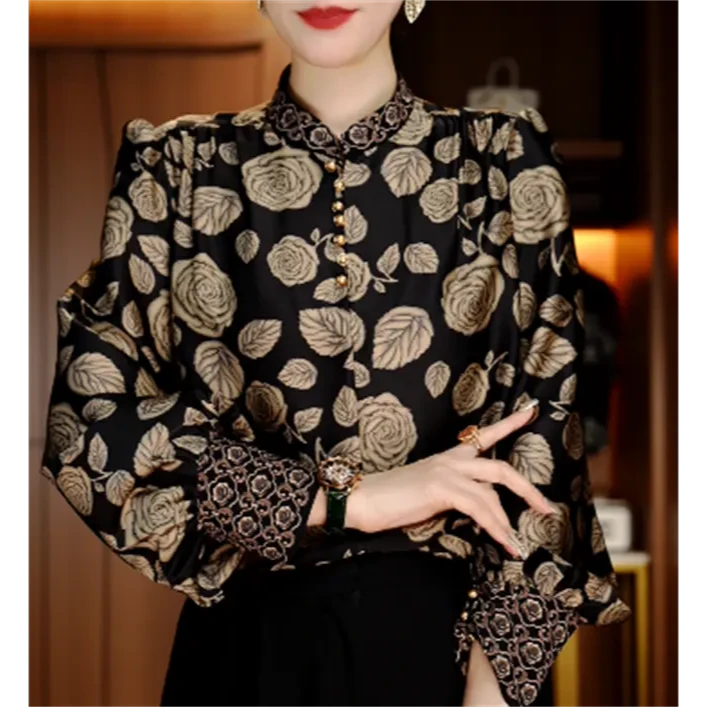 25年新款早春秋薄新高端印花女显瘦显白百搭减龄气质时尚套头上衣