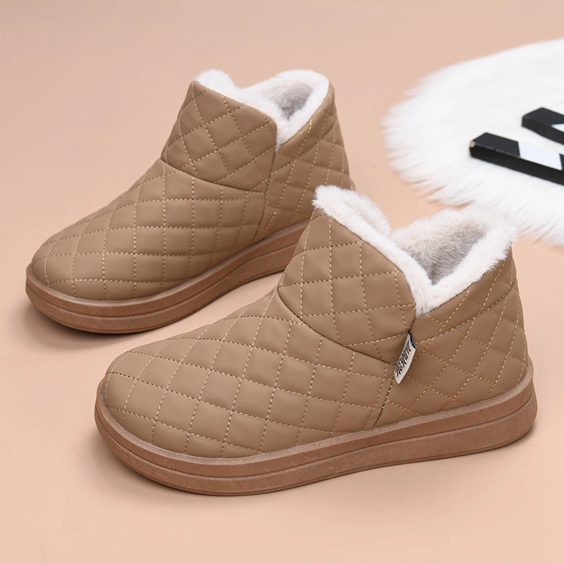 新款雪地靴女加绒厚底保暖棉靴休闲皮靴防水短筒棉鞋女鞋子女棉鞋