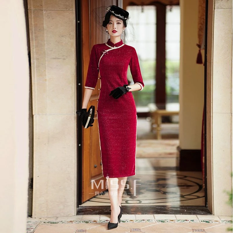 四小姐红色旗袍高考送考出阁喜新娘喜婆婆喜妈妈婚宴回门订婚敬酒