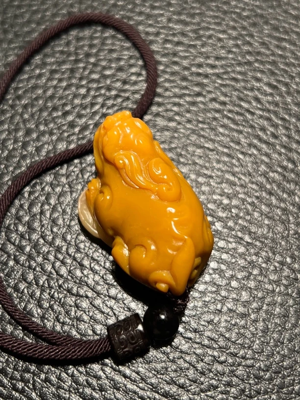 昌化田黄貔貅挂件