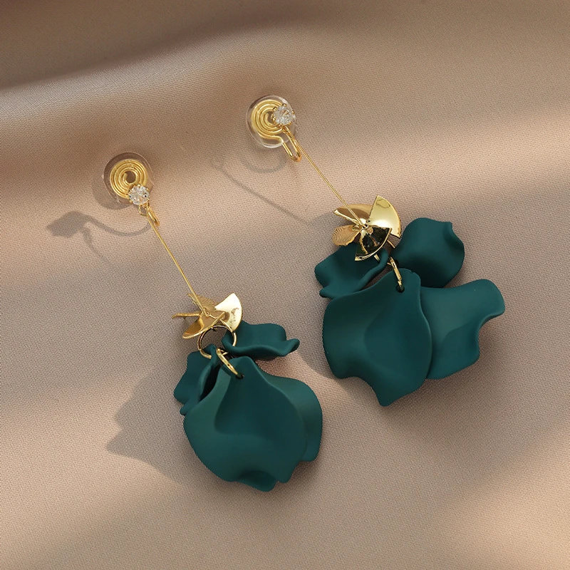 合金耳饰 时尚蓝色花朵高级感夸张气质花瓣蚊香盘耳夹无耳洞女