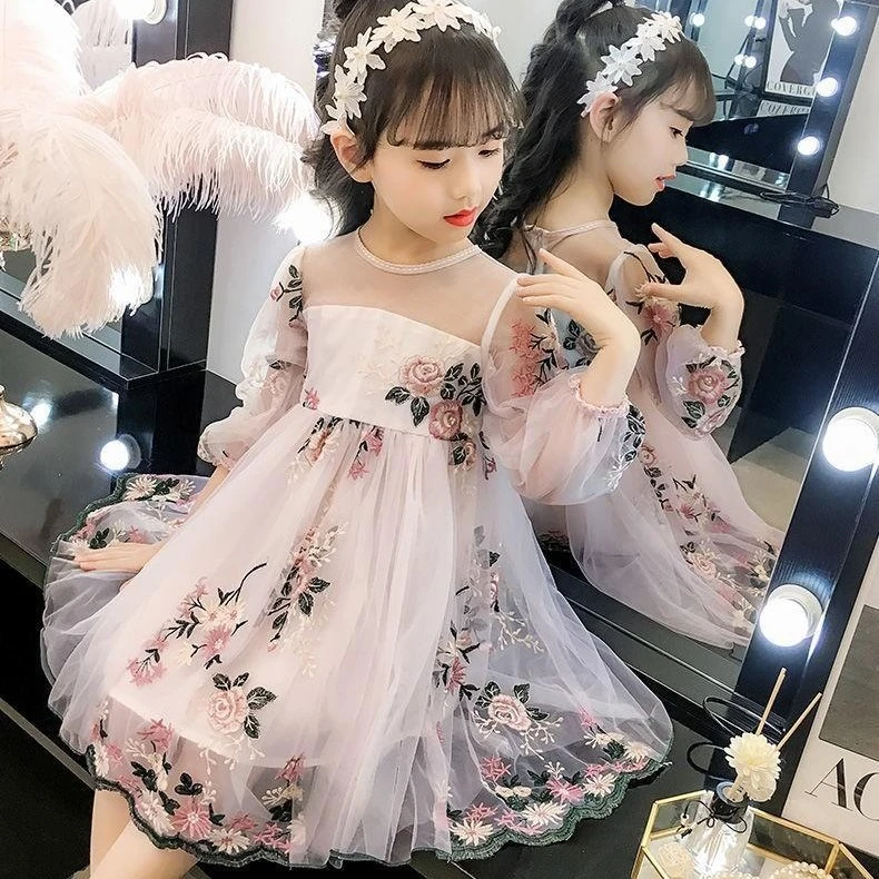 女童连衣裙2023夏季洋气新款网红中大童网纱蓬蓬裙蕾丝碎花公主裙