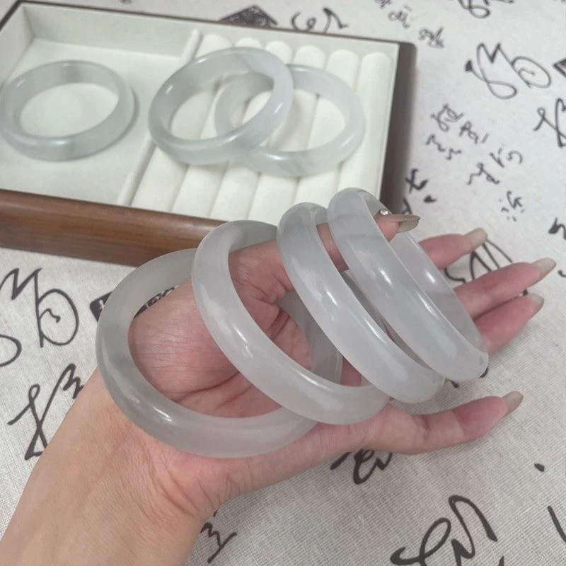 天然玉石石英岩玉水墨意境手镯女款正圈百搭多样性发货（拍1发1个）