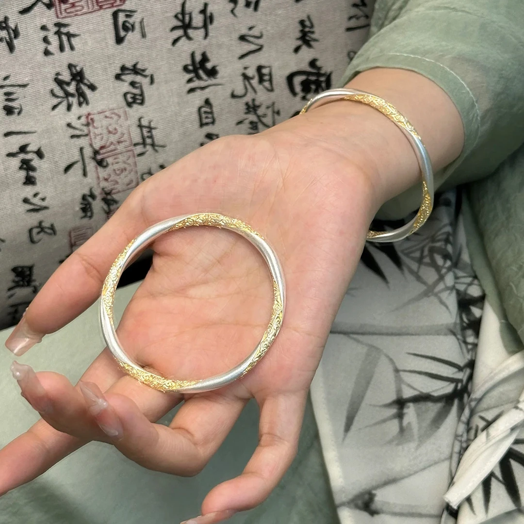 足银手镯 小北卷草纹手镯9999足银描金繁花银手镯实心鎏金镯子